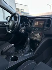 Renault Megane 2020-thumb-17