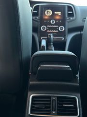 Renault Megane 2020-thumb-23