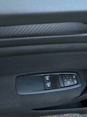 Renault Megane 2020-thumb-24