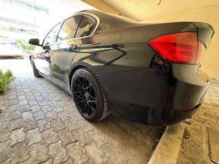 Bmw 320 2014 F30-thumb-6