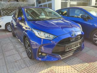 Toyota Yaris 2023 'TEAM D'-FULL LED-KAMΕΡΑ-ΖΑΝΤΕΣ 16'-KEYLESS-ΨΗΦΙΑΚΑ ΟΡ-KΛΙΜΑ