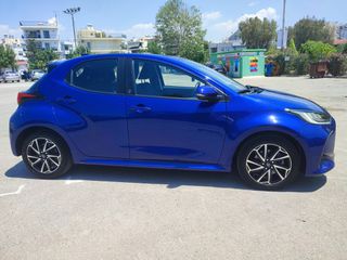 Toyota Yaris 2023 'TEAM D'-FULL LED-KAMΕΡΑ-ΖΑΝΤΕΣ 16'-KEYLESS-ΨΗΦΙΑΚΑ ΟΡ-KΛΙΜΑ-thumb-8