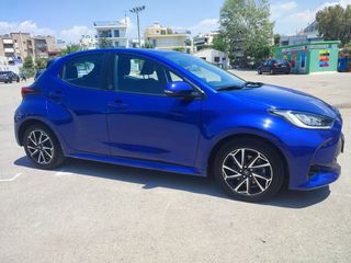 Toyota Yaris 2023 'TEAM D'-FULL LED-KAMΕΡΑ-ΖΑΝΤΕΣ 16'-KEYLESS-ΨΗΦΙΑΚΑ ΟΡ-KΛΙΜΑ-thumb-7