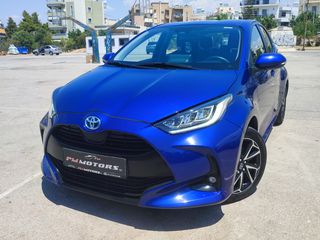 Toyota Yaris 2023 'TEAM D'-FULL LED-KAMΕΡΑ-ΖΑΝΤΕΣ 16'-KEYLESS-ΨΗΦΙΑΚΑ ΟΡ-KΛΙΜΑ-thumb-1