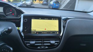 Peugeot 208 2018 1.2 PURETECH 82 ACTIVE-thumb-11