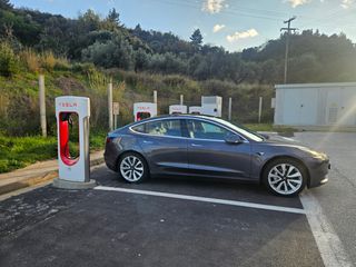 Tesla Model 3 2020 PLUS SR premium Audio-thumb-2