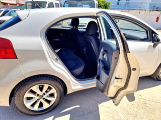 Kia Rio 2016 CRDI-thumb-18