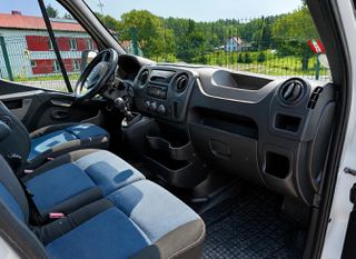 Αυτοκινητοφόρο Renault 2015 Master-thumb-1