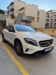 Mercedes-Benz GLA 200 2015 Urban night packet