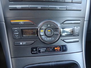 Toyota Auris 2007-thumb-14