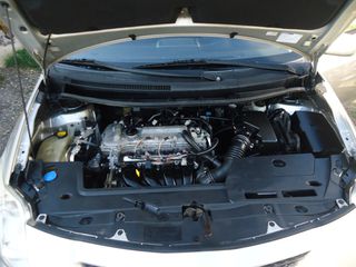 Toyota Auris 2007-thumb-22