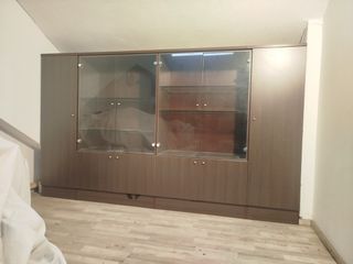 Μεγάλο Σύνθετο / Βιβλιοθήκη με Βιτρίνες