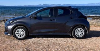 Toyota Yaris 2022 1.5 HYBRID ACTIVE