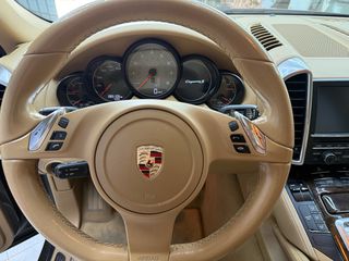 Porsche Cayenne 2011 S - hybrid-thumb-6