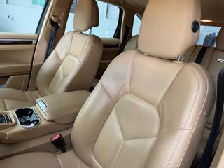 Porsche Cayenne 2011 S - hybrid-thumb-8