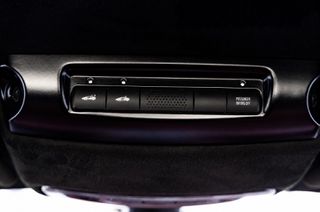 Maserati Gran Turismo 2008 MC SportLine Original CARBON Package F1 BOSE Carplay-thumb-19