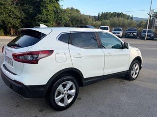 Nissan Qashqai 2018 4χ4-thumb-8