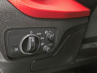 Audi Q2 2019 30 TDI SPORT S TRONIC-thumb-10