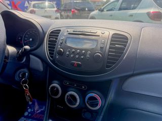 Hyundai i 10 2011-thumb-10