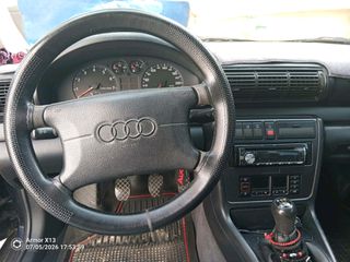Audi A4 1996-thumb-5