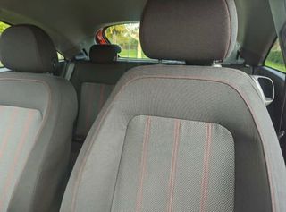 Opel Corsa 2010-thumb-6