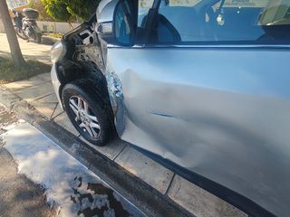Toyota Yaris 2016-thumb-8