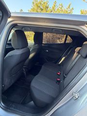 Peugeot 2008 2021-thumb-6