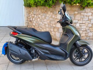 Piaggio Beverly 400 2023 άριστο Εγγύηση μέχρι 06/2027