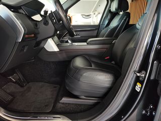 Land Rover Range Rover 2024 P400 Autobiography-thumb-9