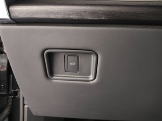 Land Rover Range Rover 2024 P400 Autobiography-thumb-31