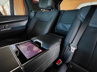 Land Rover Range Rover 2024 P400 Autobiography-thumb-79