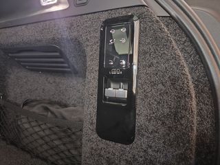 Land Rover Range Rover 2024 P400 Autobiography-thumb-94