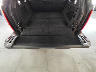 Land Rover Range Rover 2024 P400 Autobiography-thumb-97