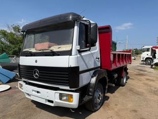 Ανατροπή Mercedes-Benz 1995 817