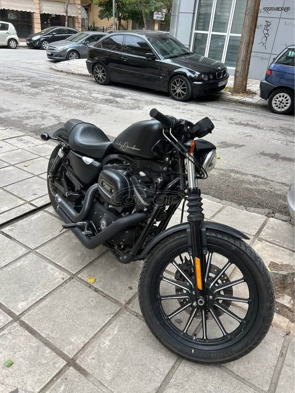 Harley Davidson Iron 883 2011 SPORTSTER