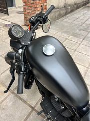 Harley Davidson Iron 883 2011 SPORTSTER-thumb-5
