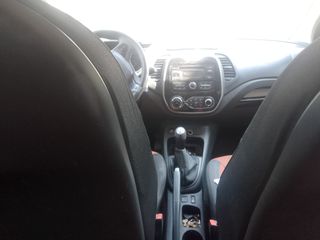 Renault Captur 2014-thumb-4