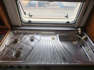 Hobby 2003 560-thumb-5