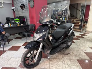 Piaggio Beverly 250 2008 (  ΓΡΑΜΜΑΤΙΑ ΜΕΤΑΞΥ ΜΑΣ )-thumb-1