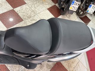 Piaggio Beverly 250 2008 (  ΓΡΑΜΜΑΤΙΑ ΜΕΤΑΞΥ ΜΑΣ )-thumb-7