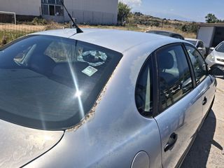 Seat Cordoba 2005-thumb-14