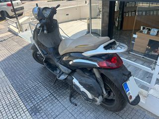 Piaggio Beverly 400 2009-thumb-2