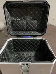 Thrust X-SUV 300 2025
