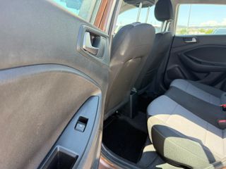 Hyundai i 20 2018 1.4 TREND AUTOMATIC-thumb-7