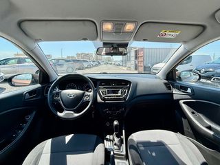 Hyundai i 20 2018 1.4 TREND AUTOMATIC-thumb-8