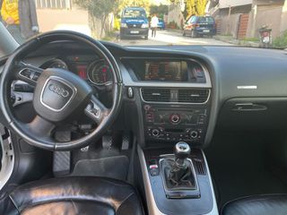 Audi A5 2009-thumb-4
