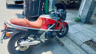 Kawasaki GPZ 400 1990-thumb-3
