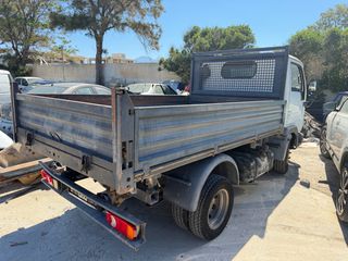 Ανατροπή Nissan 2003 cabstar-thumb-5