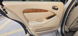 Jaguar S-Type 2000-thumb-12