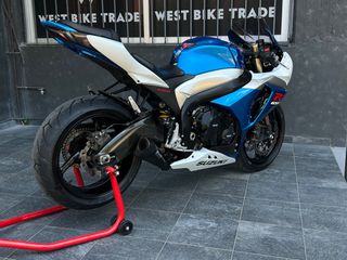 Suzuki GSXR 1000 2010 K9-thumb-3